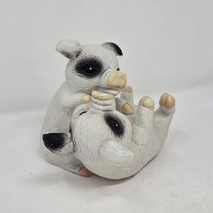 Vintage playful pigs porcelain ceramic figurine home decor farm animal